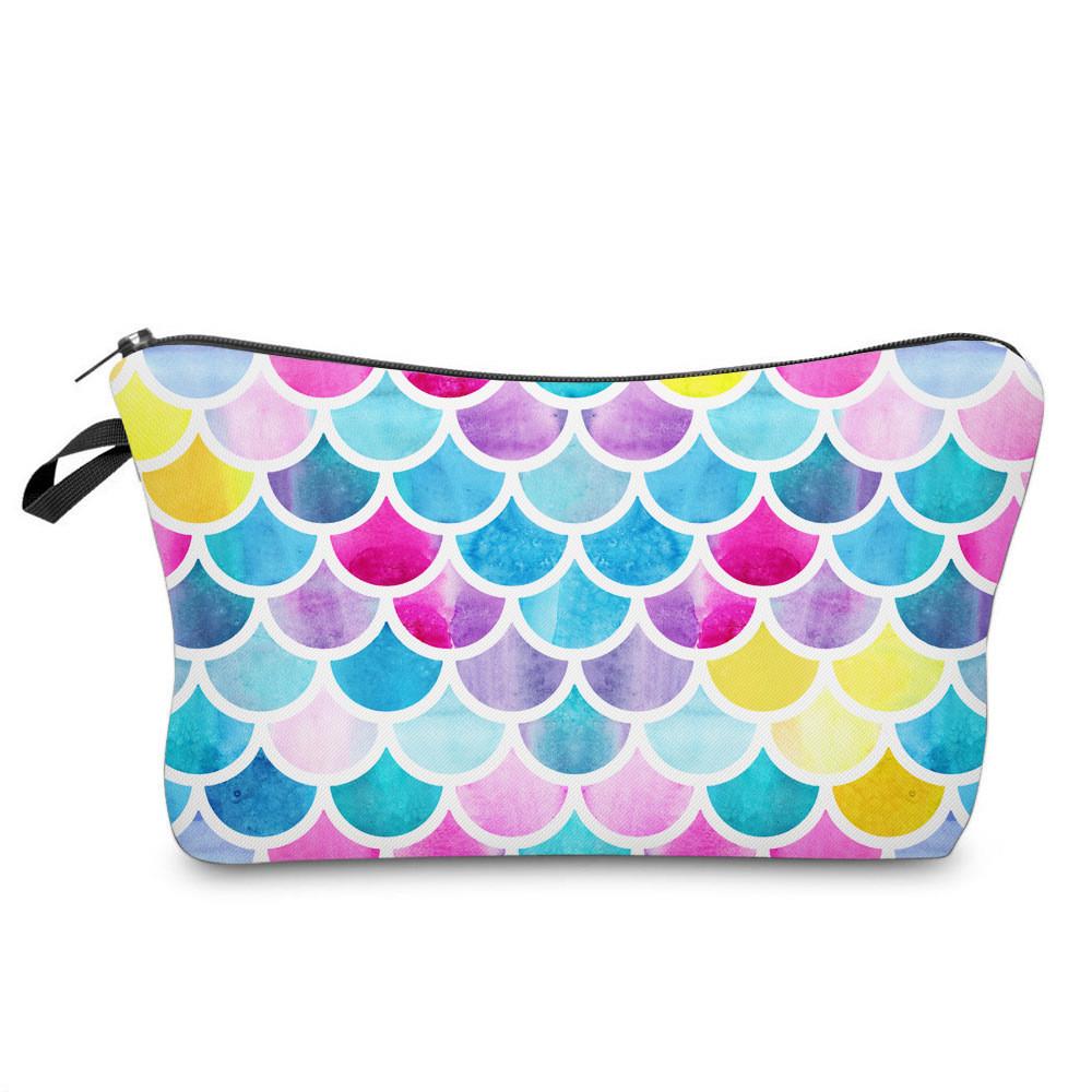 

Stylish Fish Scale Pattern Cosmetic Bag With Embossed Design And Polyester Material StyleH