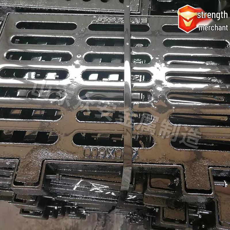 Ductile Iron Cast Sewer Manhole Cover with Sloped Channel Flat Grate