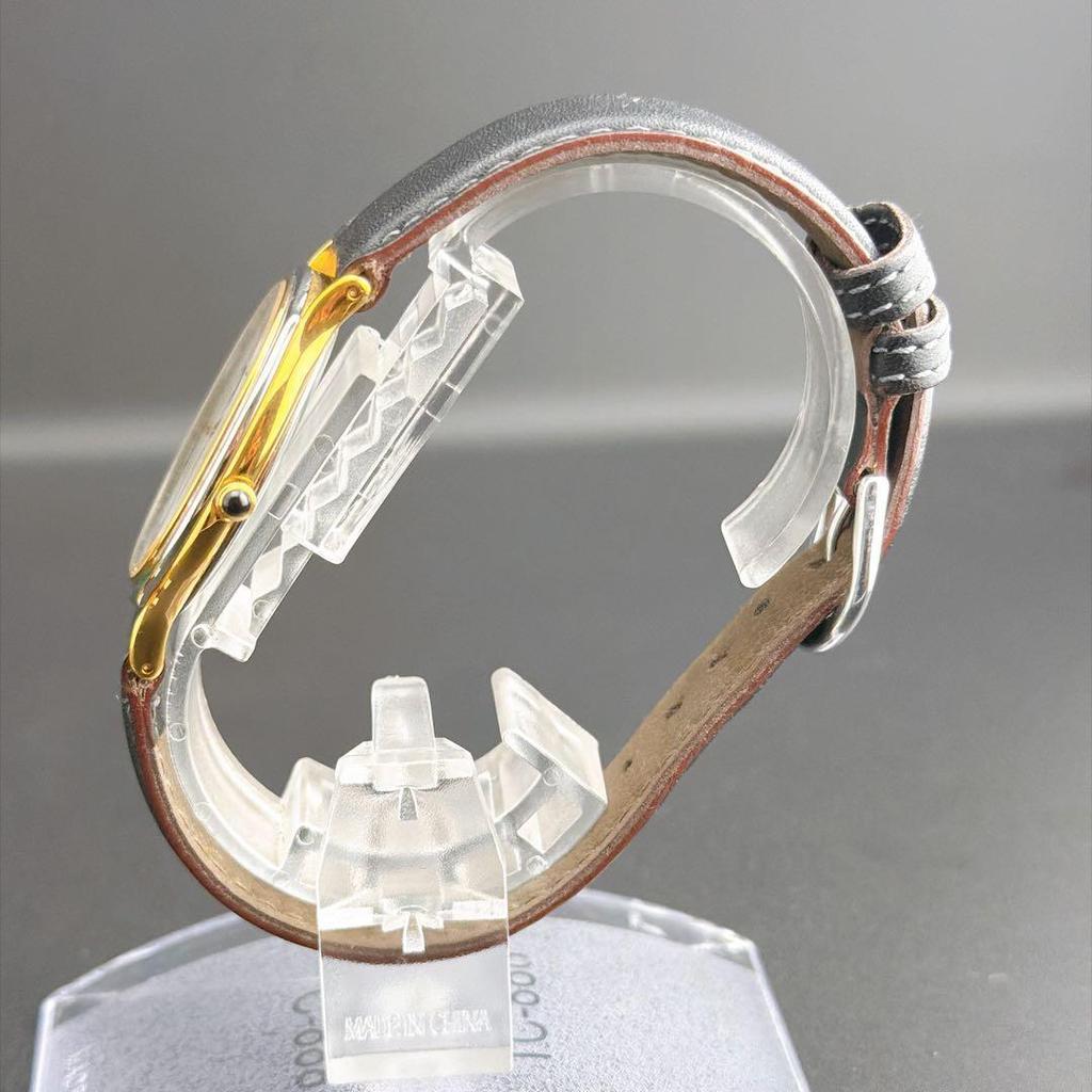 Used [Rare & Beautiful] Old Seiko Dolce White Shell Quartz Men's Watch