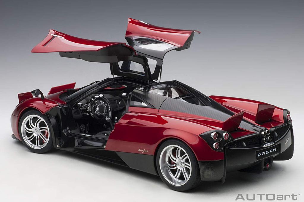 AUTOart 1/12 Pagani Huayra Metallic Red