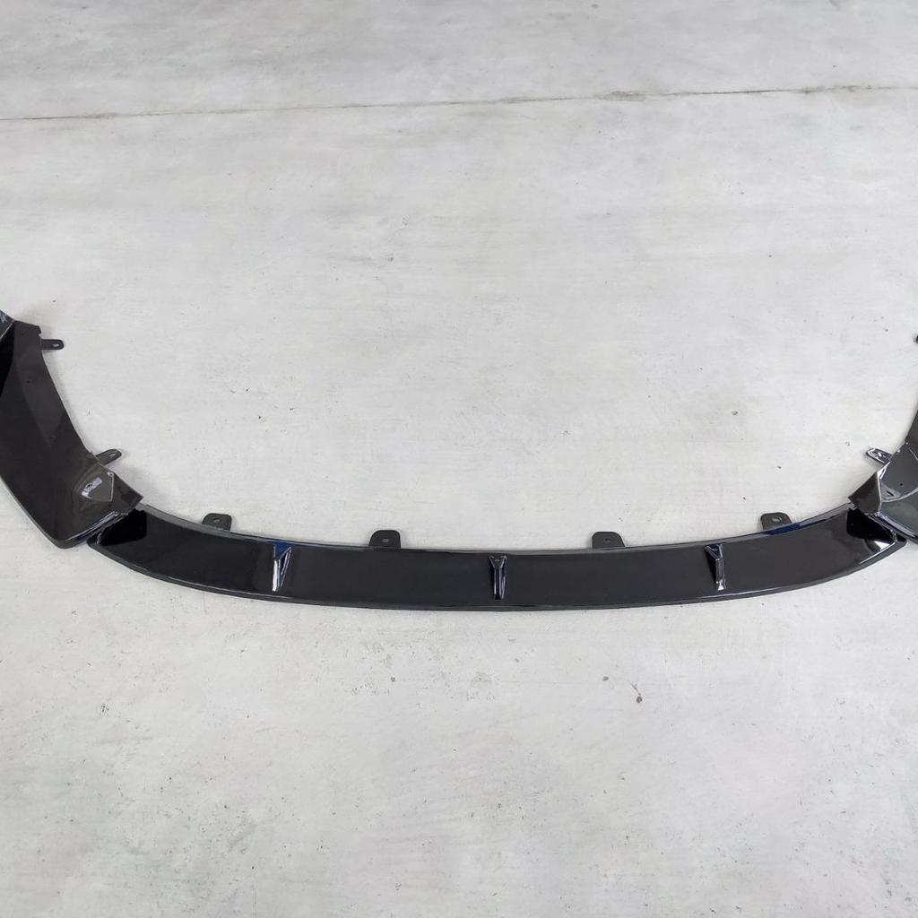 BYD Song Max Front Lip Splitter Kit - Anti-Collision & Scratch-Resistant Bumper Trim