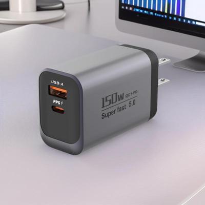 PD25W Multi-Port Fast Travel Charger for Mobile Devices
