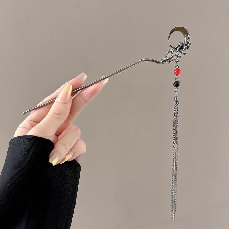 Elegant Retro Tassel Hairpin for Hanfu Updo - Women's Chinese Style Metal Hair Clip