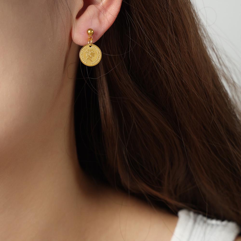 Vintage Queen Portrait Dangle Earrings in Embossed 18K Gold Titanium Steel