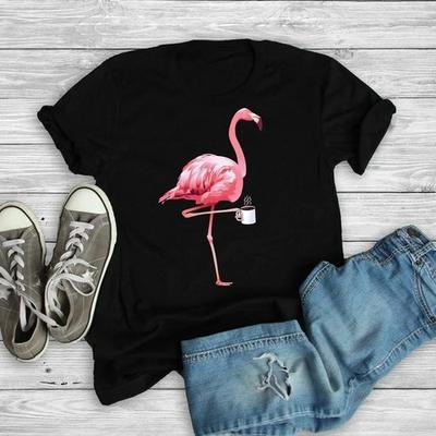 T-shirt z nadrukiem kawy z flamingiem Kobiety Krótki rękaw Okrągły dekolt Luźny T-shirt Lato Kobiety Koszulka Top Camisetas Mujer