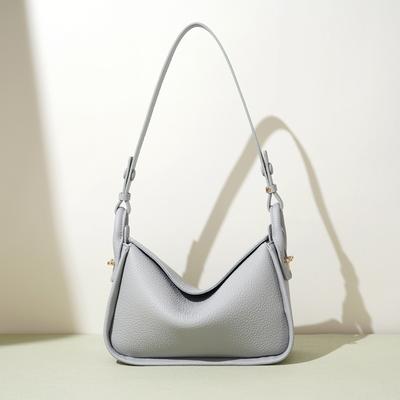 2026 New Niche Design Shoulder Bag Large Capacity Commuter Dumpling Bag Women's Leather