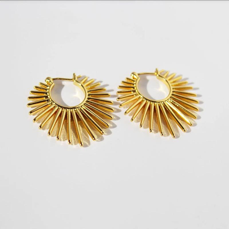 Trending French Punk Fan Hoop Earring For Woman New In Fashion Party Exaggerate Elegant Korean Earring Jewelry