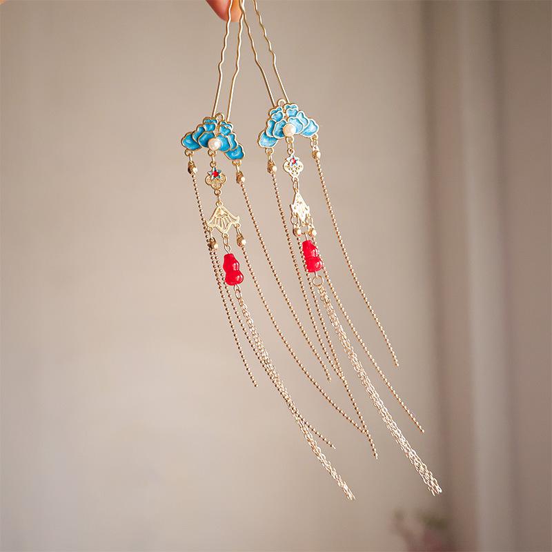 Tang Dynasty Gold Hair Accessories Set: Hanfu Retro Headdress with Hairpins, Forks, and Combs.