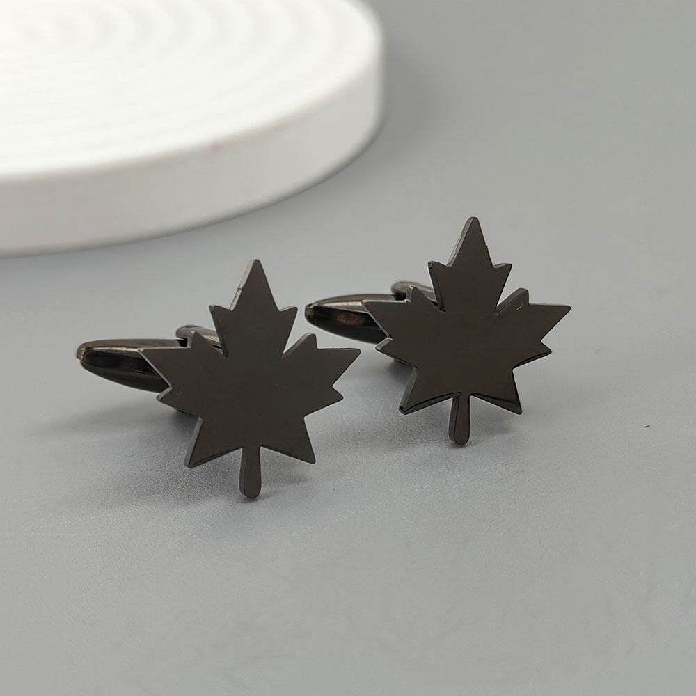 2Pcs Maple Leaf Cufflinks Business French Armband Shirt Sleeve Holder  for Women Men