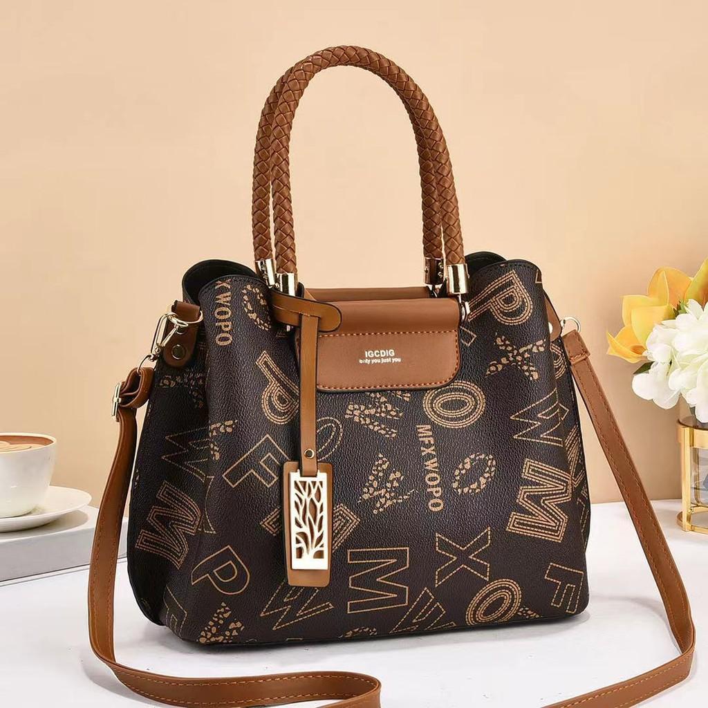 Модная вместительная женская сумка-тоут Стильный дизайн  Мама и ребенок  Для повседневного использования StyleD