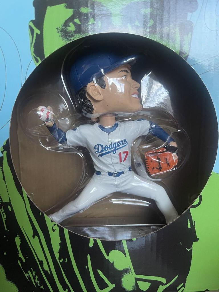 [USED] Los Angeles Dodgers Venue-exclusive Bobblehead Figure #17 Shohei Ohtani