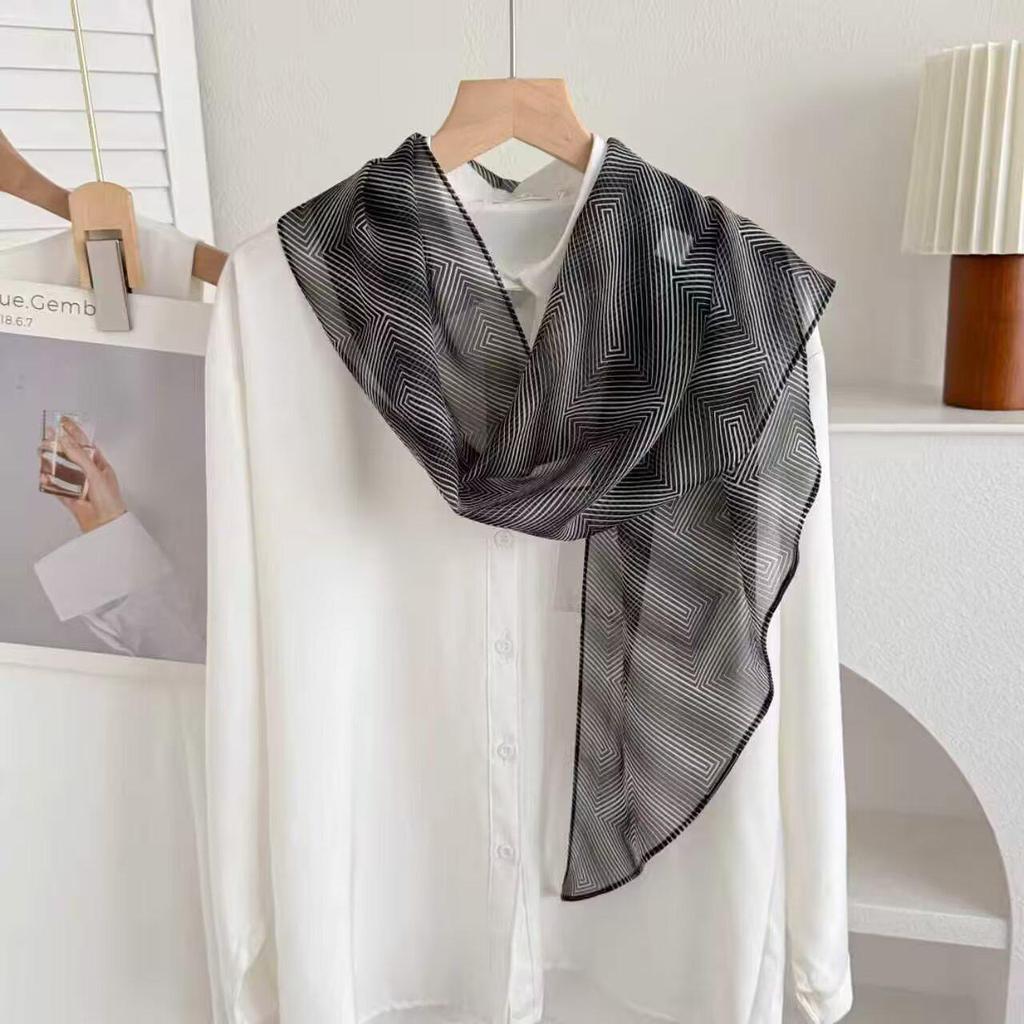 Smart Polka Dot Silk Scarf: Luxury Georgette Mulberry Shawl for Women - Spring/Summer Multifunctional Accessory