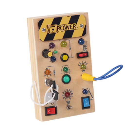 

Светодиодный выключатель Бизиборд для малышей Светящийся контроль выключателя Деревянная доска Игрушка Портативная для путешествий Развитие мелкой моторики