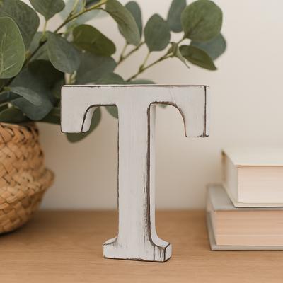 6x Wooden Letter T
