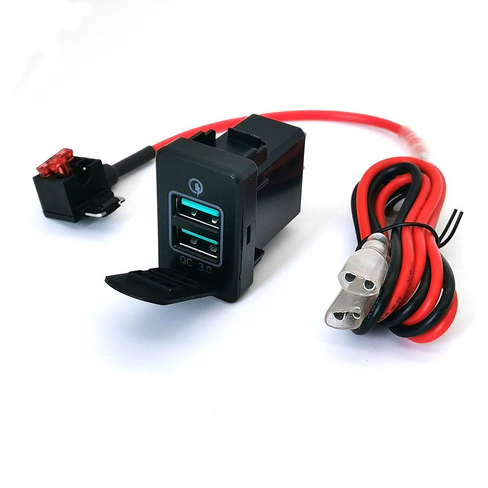 

Honda CRV 2017-2021 Dual USB Car Charger with QC3.0 and Blue Light
