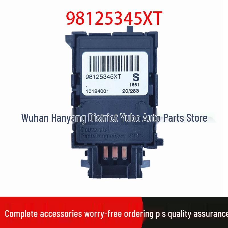 

Peugeot 4008/508L, Citroen C5 Aircross, DS7 Seat Adjustment Switch 98125345XT Standard