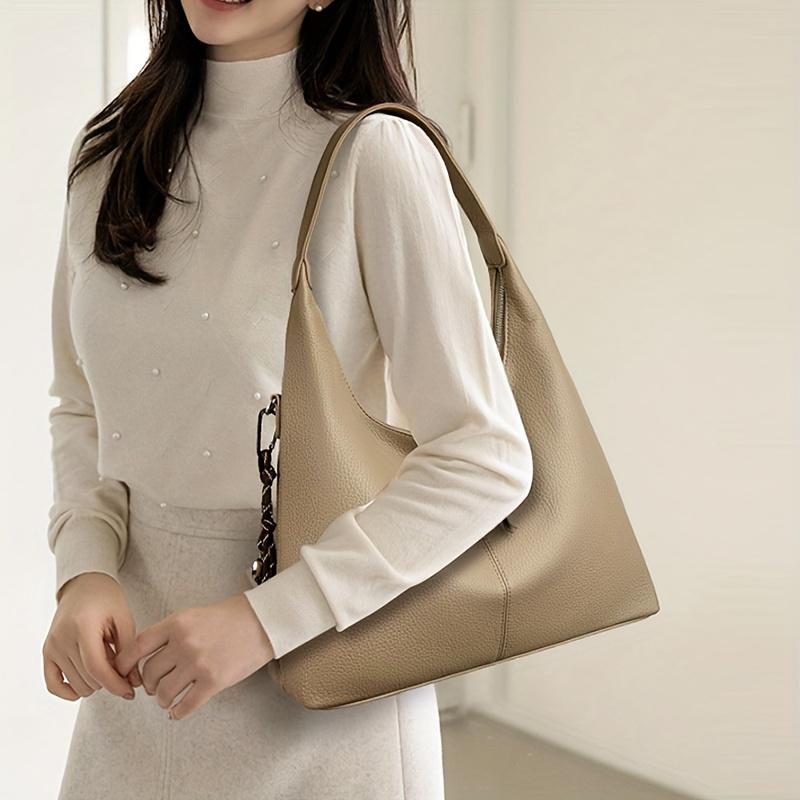 Women's Elegant Large Capacity Tote Handbag Leather Hobo Bag with Decorative Metal Chain for Women Minimalist Shoulder Bag