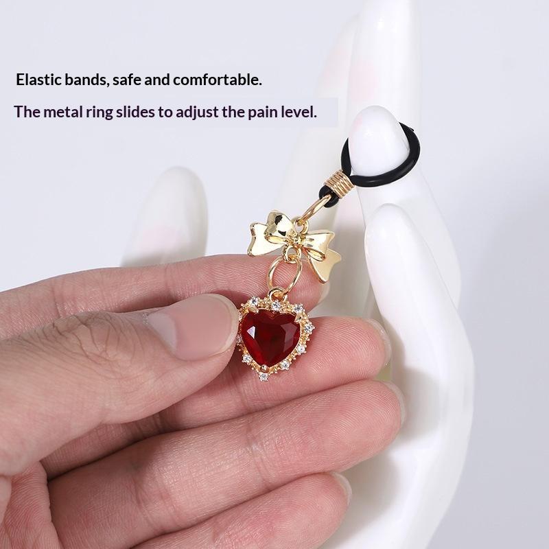 portableAdjustable Small Bell Nipple Stimulator 1 Pair Heart Gem Nipple Clamps Lightweight for Couple Intimate Use