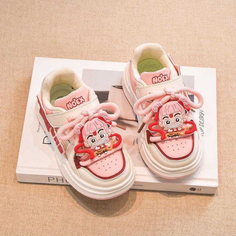 

Nezha boys shoes 2025 new autumn children s fashion soft-soled sports shoes girls middle and older children s leather board shoes tide 31