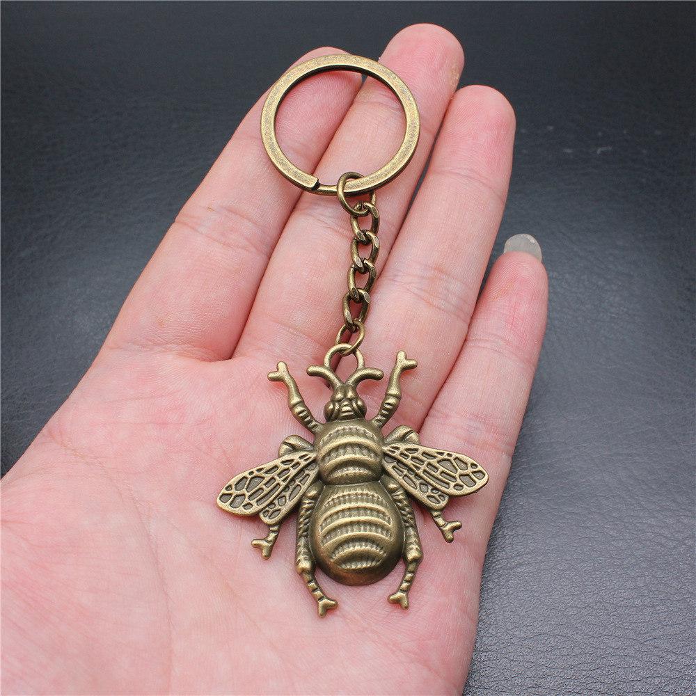 Bee Butterfly Garden Insect Keychain for Friends Hot Sale Modern Bridesmaid Gift Dainty Daily Use Accessory