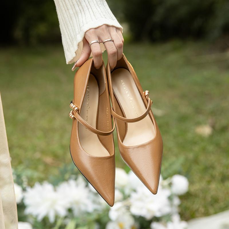 

Soft sheepskin one-word buckle high heels women s thin heels pointed single shoes popular spring 34 светло-коричневого