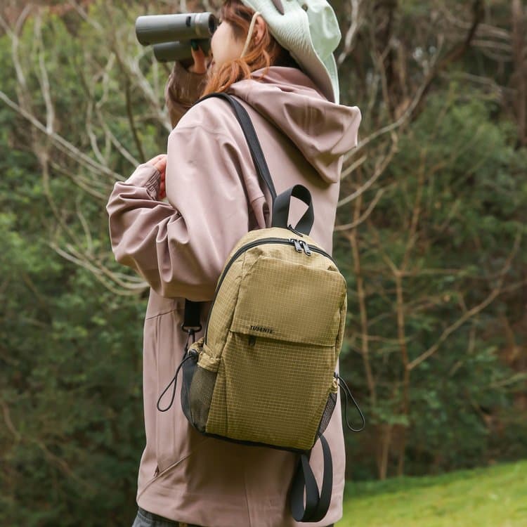 Outdoor lightweight checked nylon crossbody chest bag