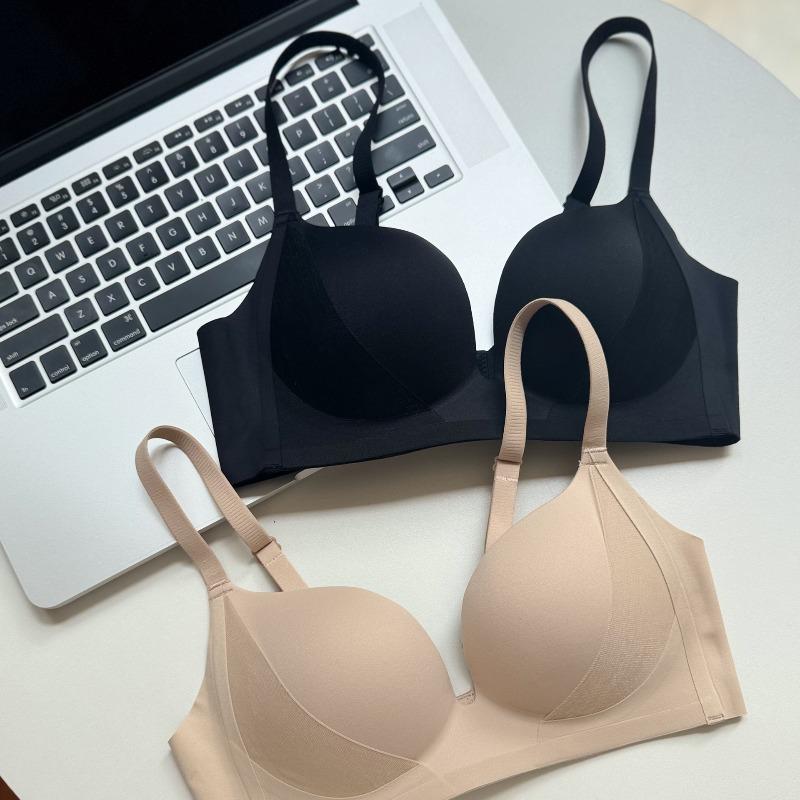 No steel ring, small chest, big bra, smooth surface, no traces, simple underwear for women, comfortable gathering, anti-sagging new breasts
