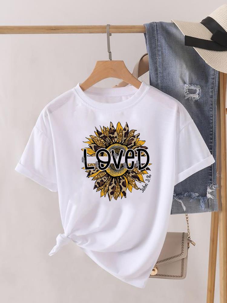 Love Heart Print Clothes Graphic Tshirt Fashion Print Summer Unisex Trend Sweet Short Sleeve Lady Female Shirt Tee