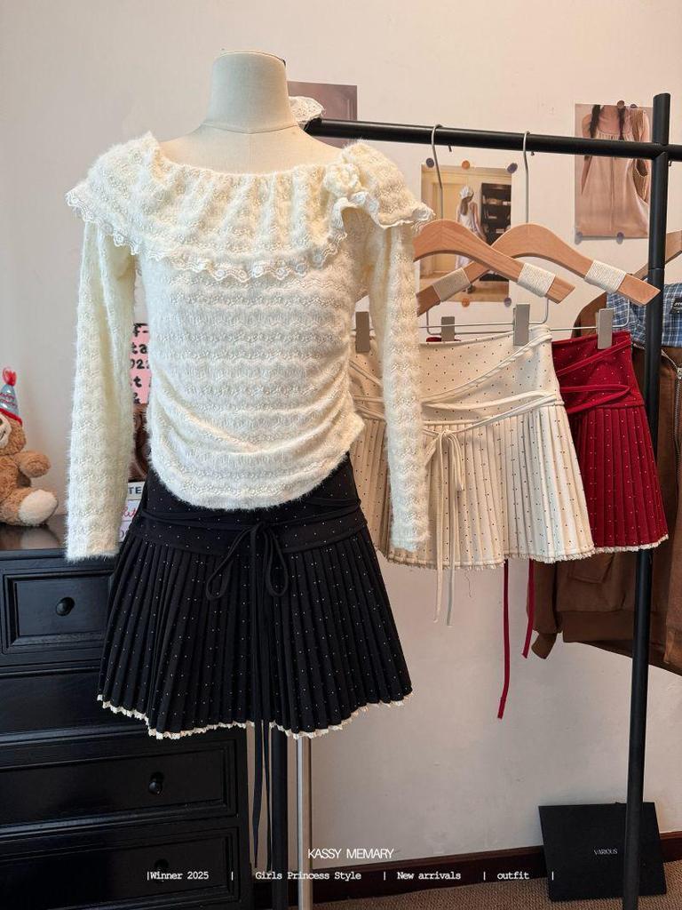 Women's High-Waist Red Polka Dot Bow Tie Lace-Up Skirt Shorts - Winter A-Line Pleated Skirt Style