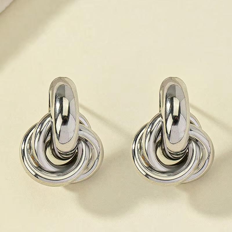 Fashionable Retro Double-Layer Wrapped Earrings With Textured Design, Versatile Earrings For Women'S Daily Wear.