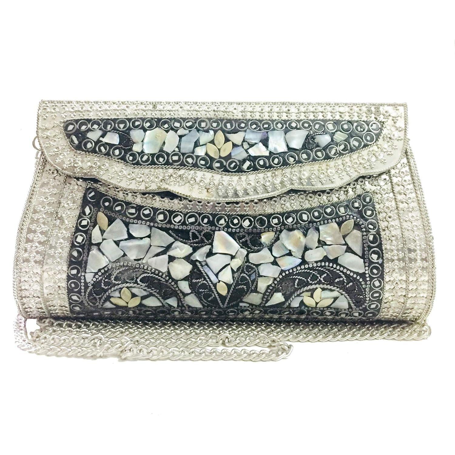 

Женский этнический клатч из серебристого металла с мозаикой из перламутра и камня накре - Индийская антикварная вечерняя сумочка