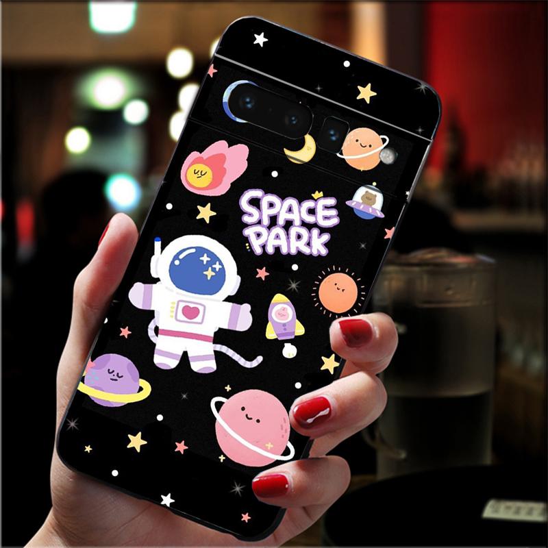 

Phone Case For Google Pixel 10 9 Pro XL 9A 8 7 6 Pro Pixel 8A 7A 6A Pixel 8 7 6 5 Cute Astronaut Google Pixel 9