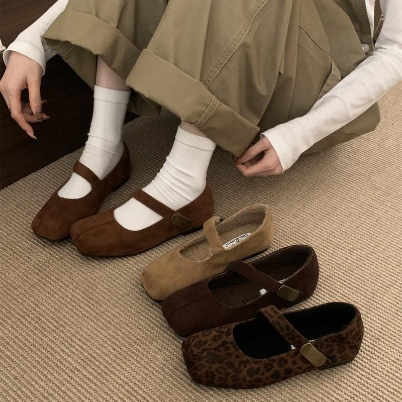2025 autumn new square head casual Mary Jane shoes retro comfortable versatile women's shoes Japanese leopard print bag head single shoes