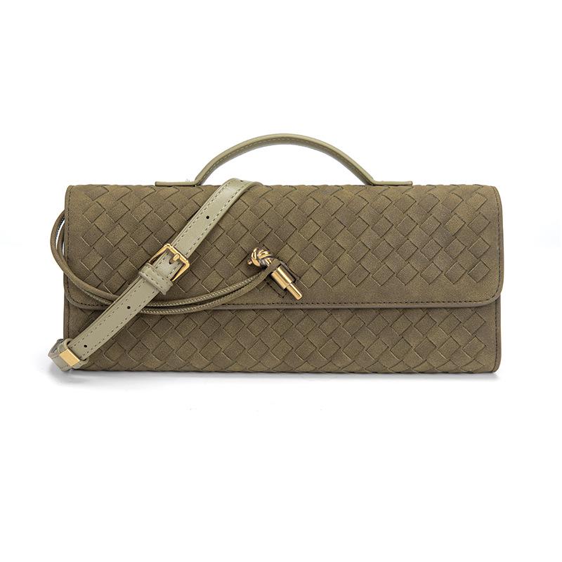 High-End Versatile Woven Baguette Crossbody Tote 2280₽