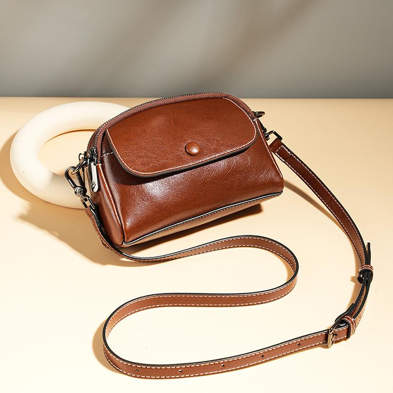 Bag Women's Spring and Summer New Leather Women's Bag Mobile Phone Bag High-end Sense Large Capacity Shoulder Crossbody Exquisite Small Bag