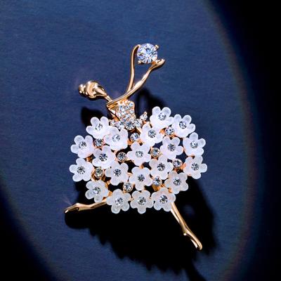Elegant Ballet Girl Brooch, Resin Flower, Fashionable Brooch, Alloy Set with Diamonds