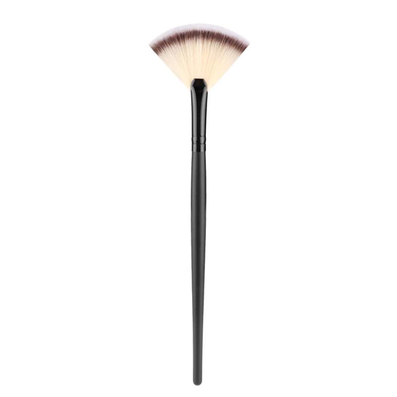 Special for Single Fan-shaped Highlight Brush, Evenly Painted Soft Fan-shaped Makeup Brush, Mask Brush, Beauty Tool