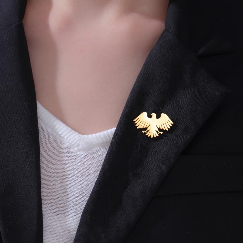Stainless Steel Hummingbird Eagle Hawk Metal Brooch Animal Lapel Pins For Men Women Syrian National Emblem Badges Jewelry Gift