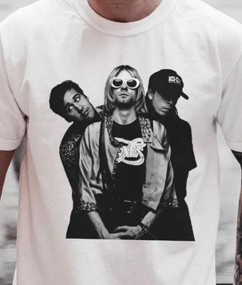 Maglietta Nirvana Kurt Cobain Rock Band su Premium Vintage Black Comfort Color Tee