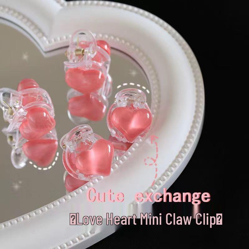 

Butterfly Bliss: Pink Heart Mini Claw Clip - Cute & Sweet Qixi Collection