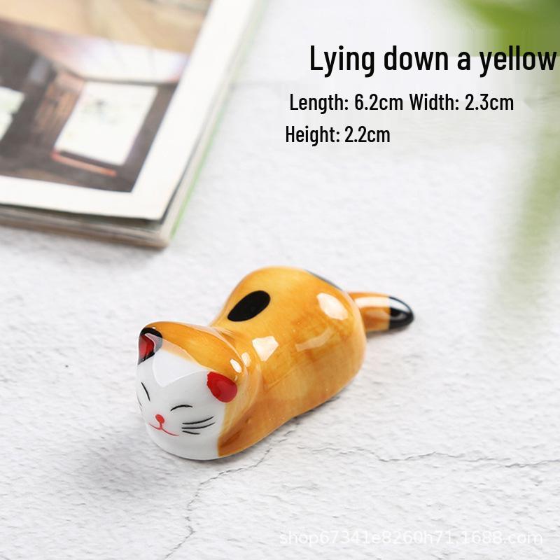 Ceramic Kitten Brush & Chopstick Holder: Versatile Animal Calligraphy Rest & Paperweight