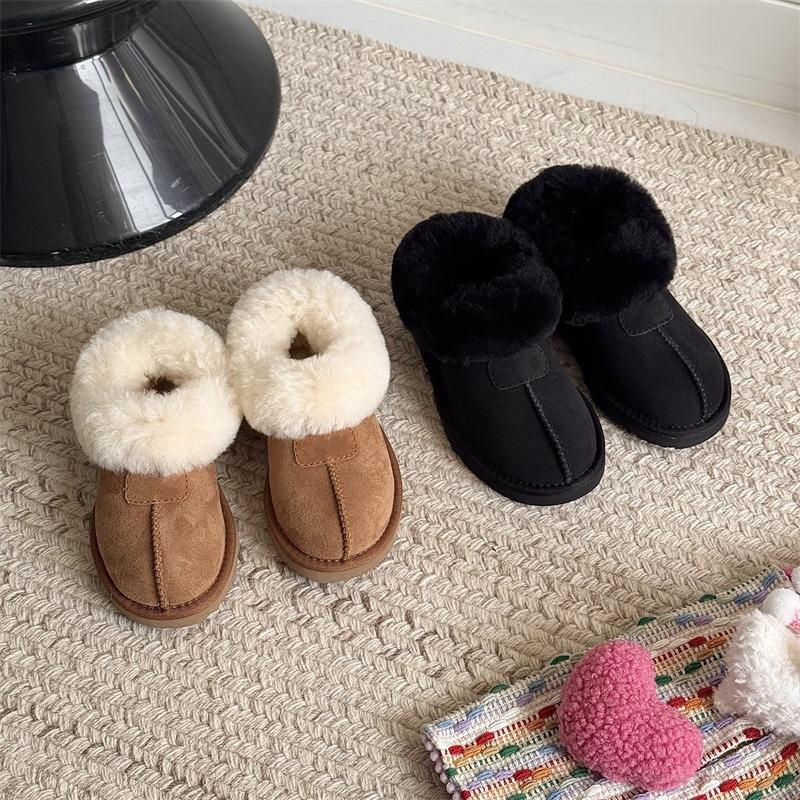 Children's Snow Boots Girls' New Sheepskin and Fur Integrated Turning Mouth Piled Thickened Warm Cotton Shoes Winter Shoes