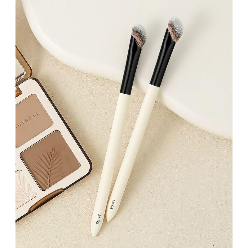 Kochanie - Angled Contour Brush