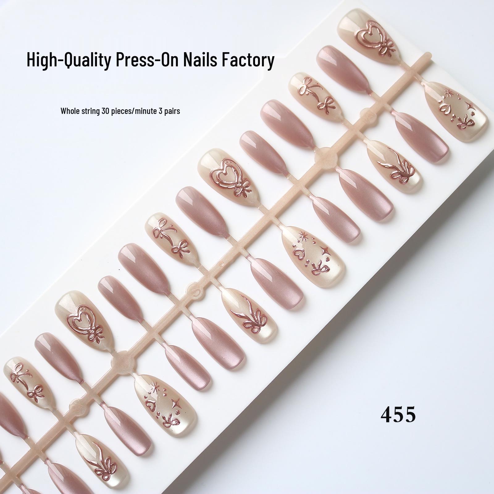 White Moonlight Pink Glass Beads Cat Eye Nails with Gilded Heart Design - High Quality Short Tips