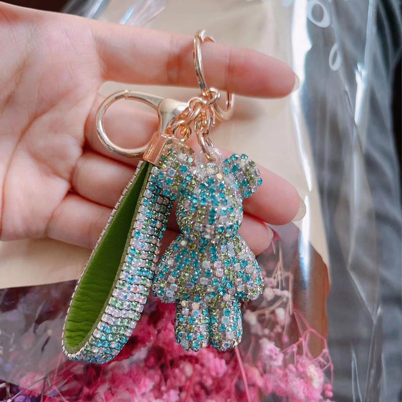 Creative Diamond bear Car Keychain hand-made luxury keychain rhinestone keychain Bag Pendant Doll girl gift pendant