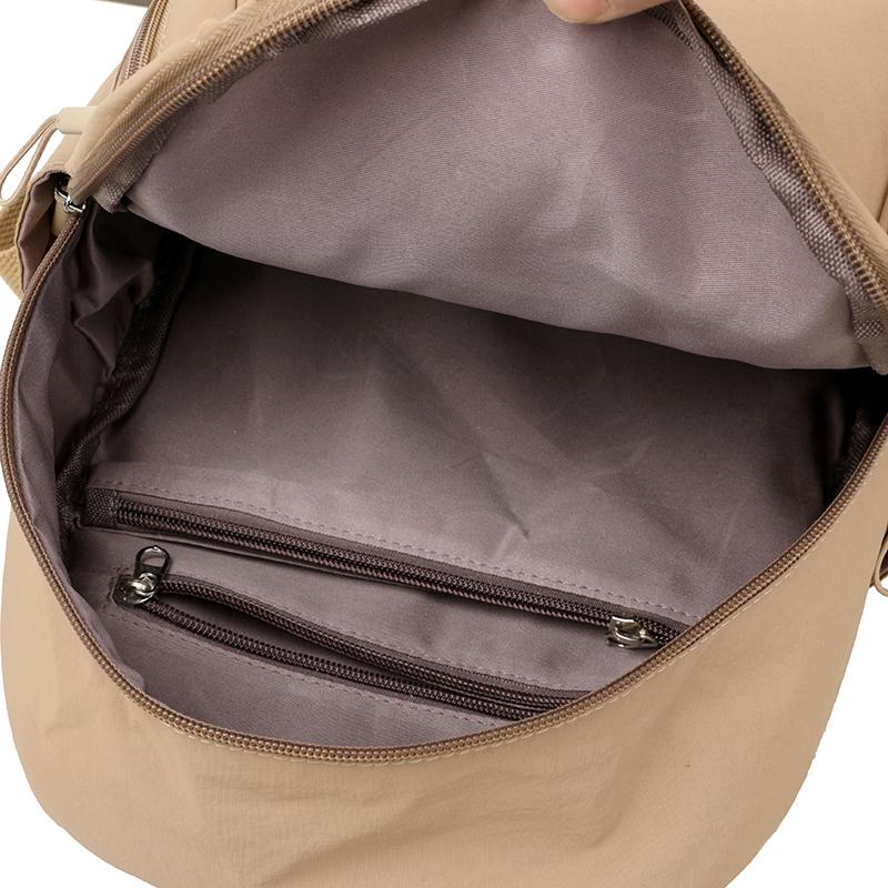 Women's Lightweight Backpack Large Capacity Student Schoolbag Travel Backpack Computer Bag