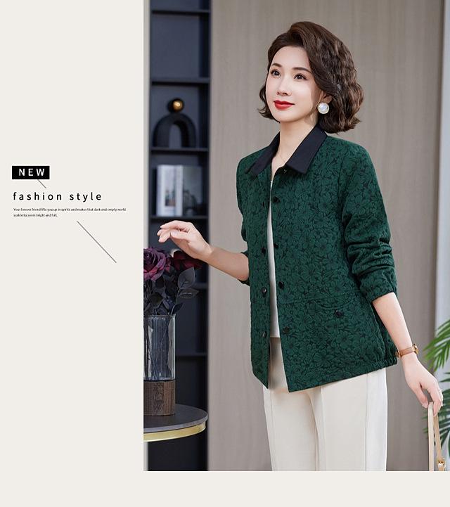 2026 Stylish Women's Lapel Jacket - Fashionable Slimming Shirt for Middle-Aged Moms
