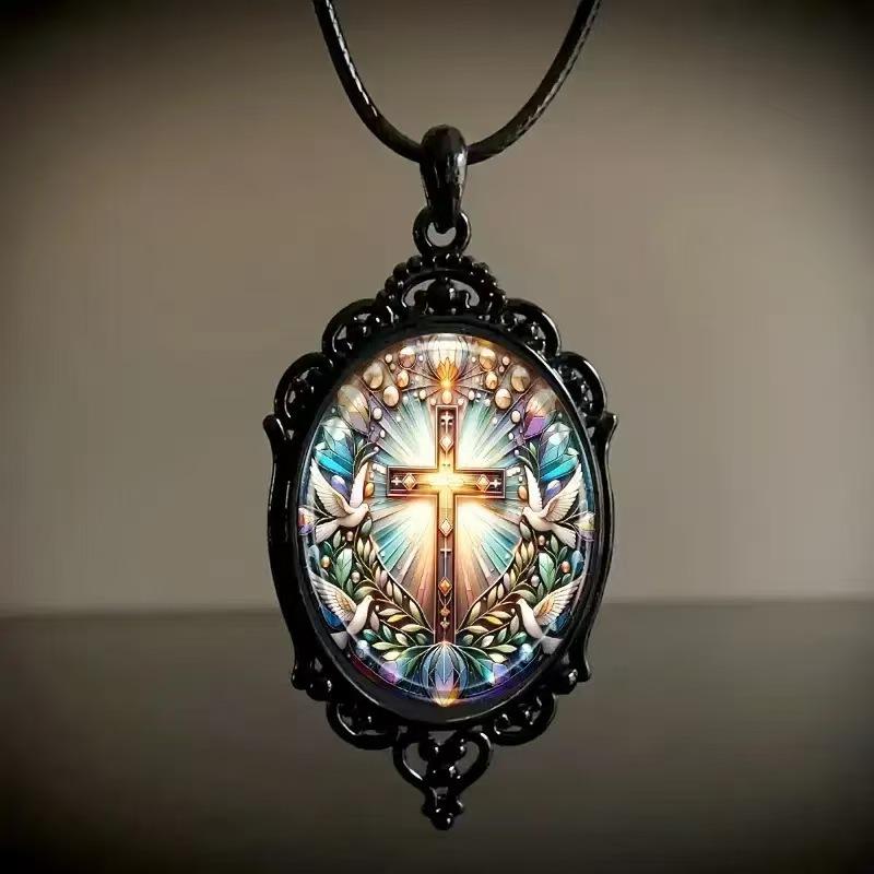 Vintage Oval Glass Alloy Pendant Necklace Jewelry