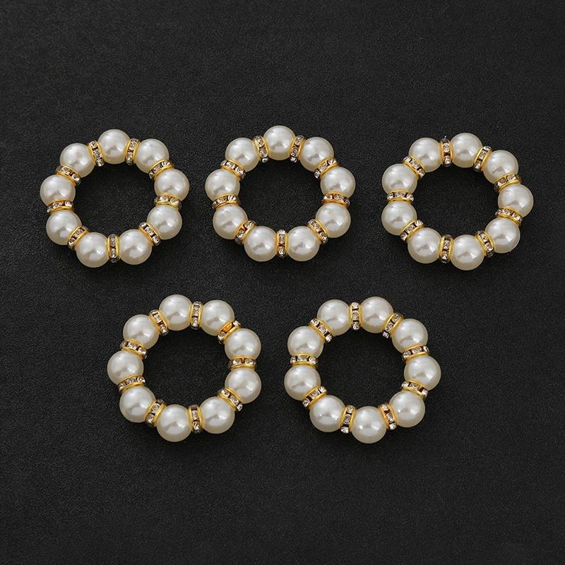 12 ks Perlové kroužky na ubrousky Zlatý držák na ubrousky Korálkové kroužky na ubrousky s kamínky Spona s gumičkou Pro formální svatbu