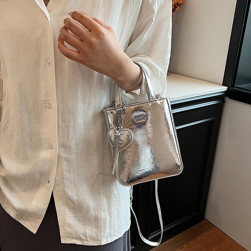 Bolso de hombro de piel sintética a la moda, minibolso bandolera plateado, bolso cuadrado pequeño de alta calidad para mujer.